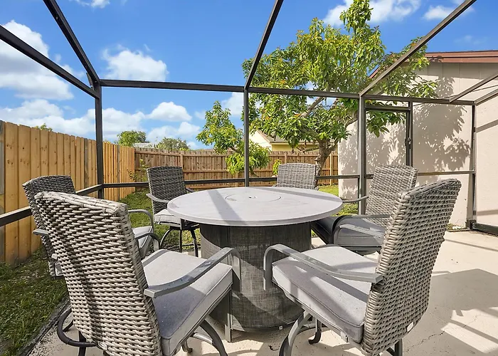Luxury Villa In Orlando With Pool - 10 Min Disney